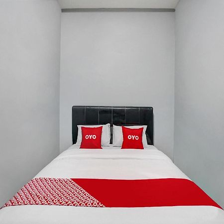 OYO 91181 Beda Arga Residence Medan Exteriör bild