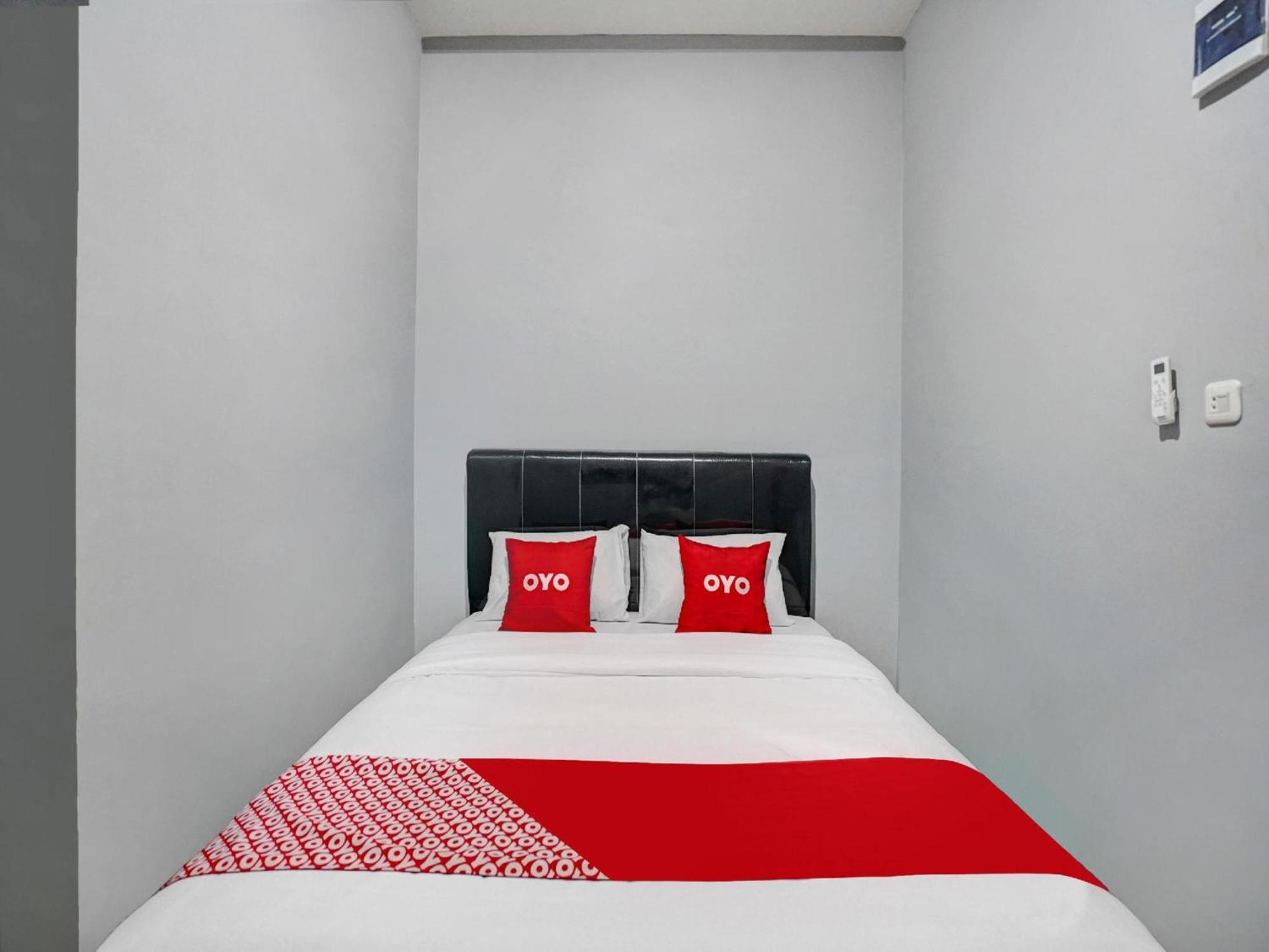 OYO 91181 Beda Arga Residence Medan Exteriör bild