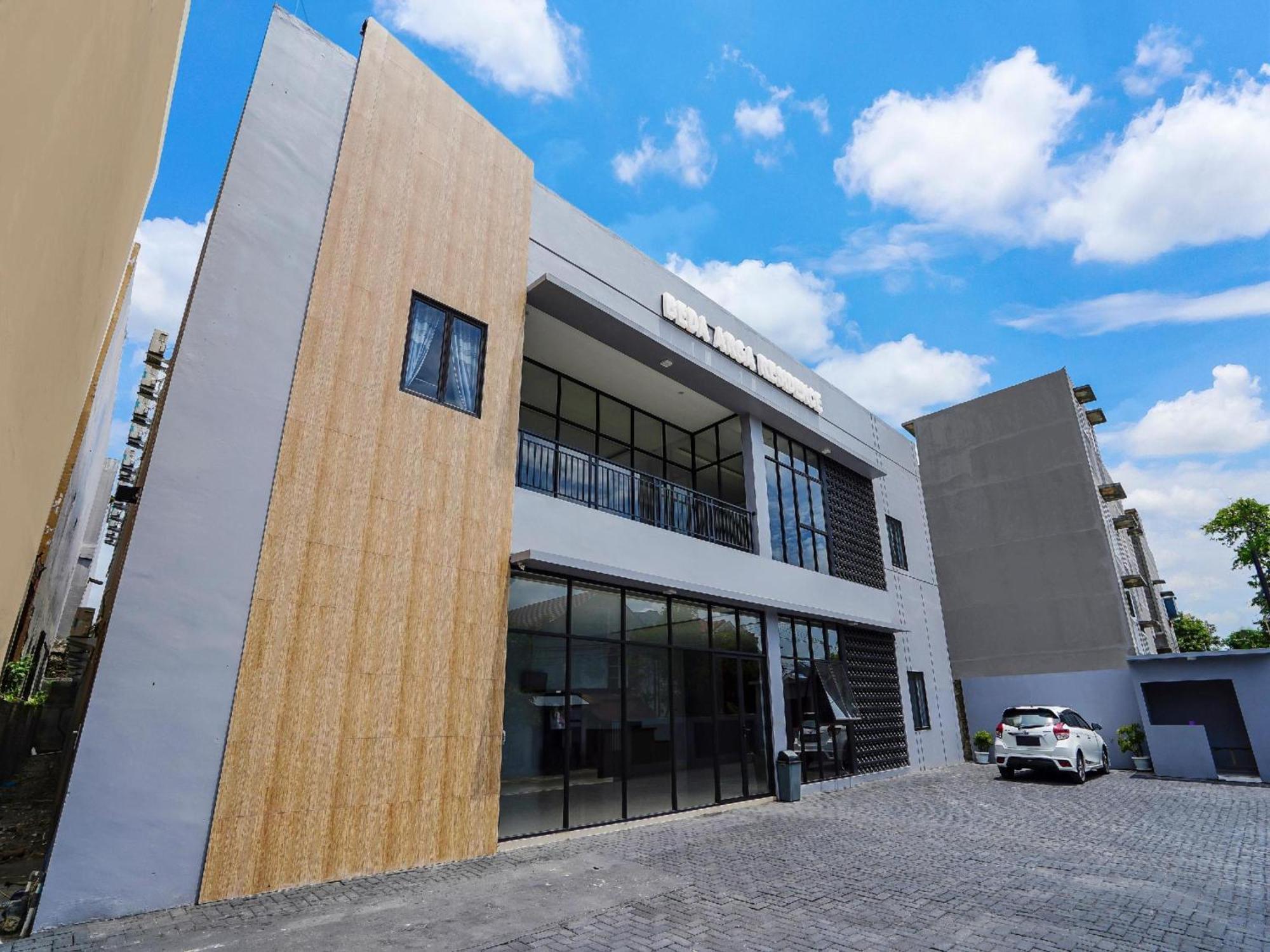 OYO 91181 Beda Arga Residence Medan Exteriör bild
