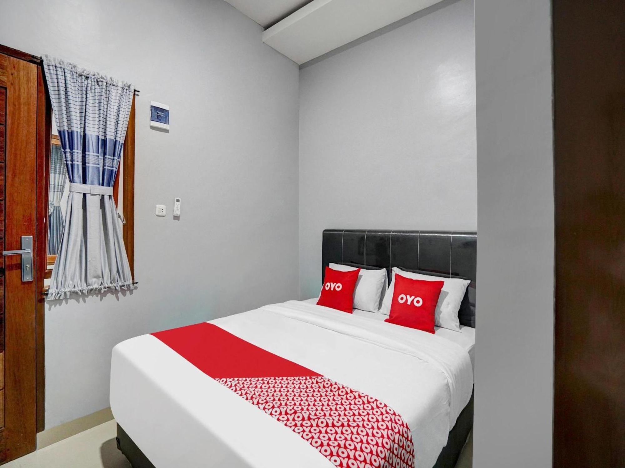 OYO 91181 Beda Arga Residence Medan Exteriör bild