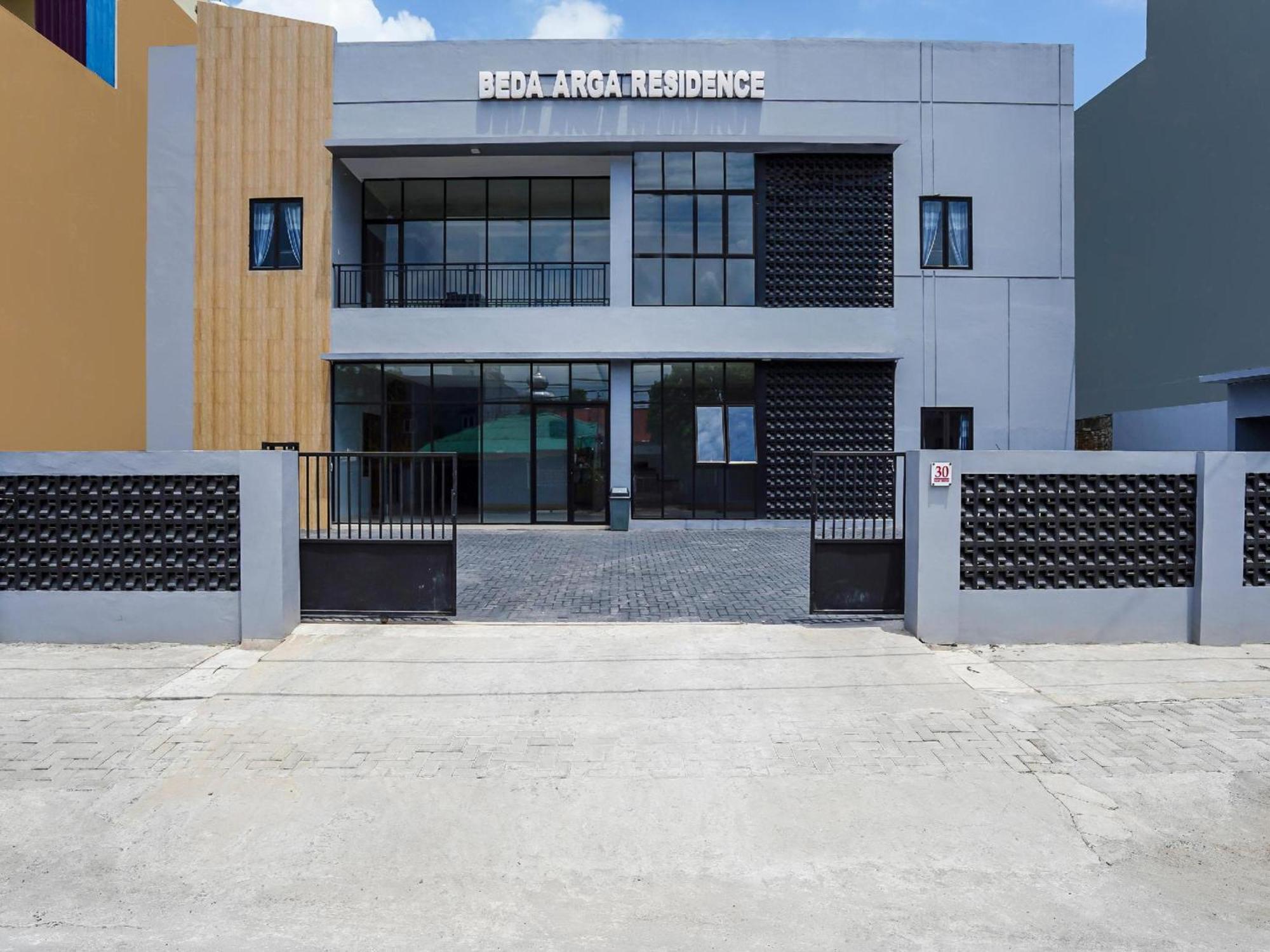 OYO 91181 Beda Arga Residence Medan Exteriör bild